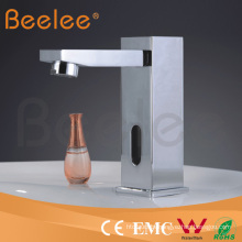 China Luxury Bathroom Instant Hot Cold Water Tap Electric Faucet